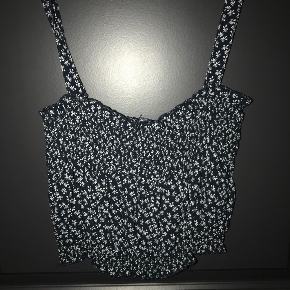 Brandy Melville tank top crop top